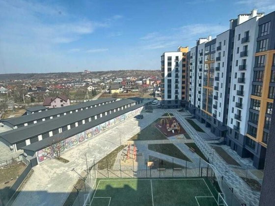 Продаю готову 2кімнатну квартиру біля МЕТРО.Газифікована 56м2 Вовчинець