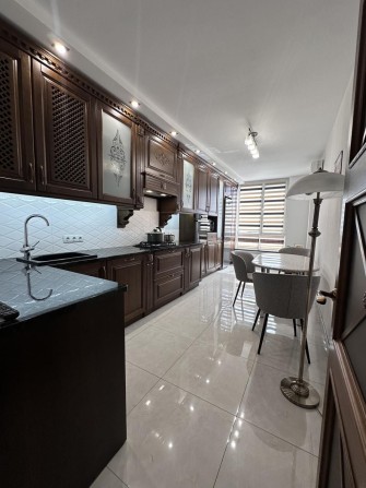 Продам 3 кім.кв з ремонтом в ЖК Краківський - фото 1