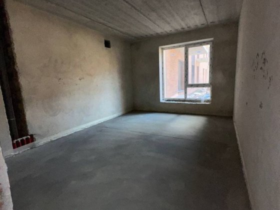 Продаж 2-кімнатної квартири з власним патіо в ЖК «Долішній» Крихівці