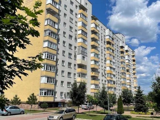 Продаж 2-кімнатної квартири з ремонтом та меблями . Без комісії Білогородка