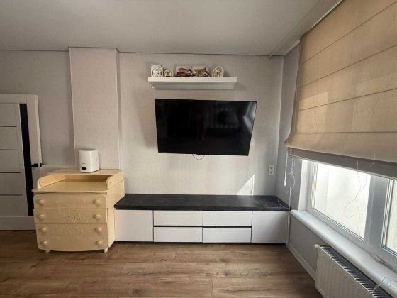 ЖК Оранж парк: 1к квартира 41 кв м, меблі, техніка, газовий котел Крюківщина
