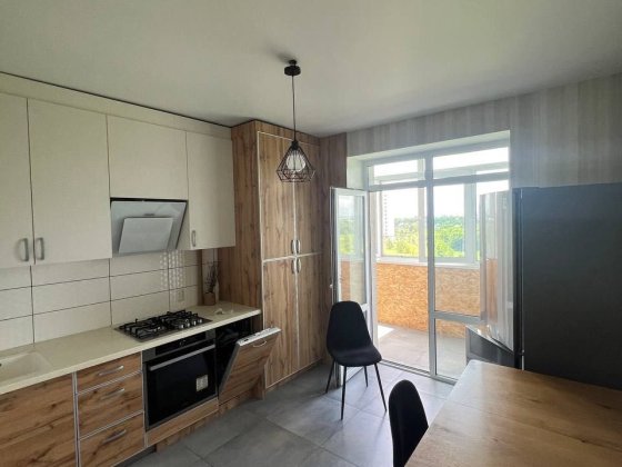 Продаж двокімнатної квартири з ремонтом та меблями 64,5м² ЖК Перший Парковий, Білогородка. Газ Белогородка