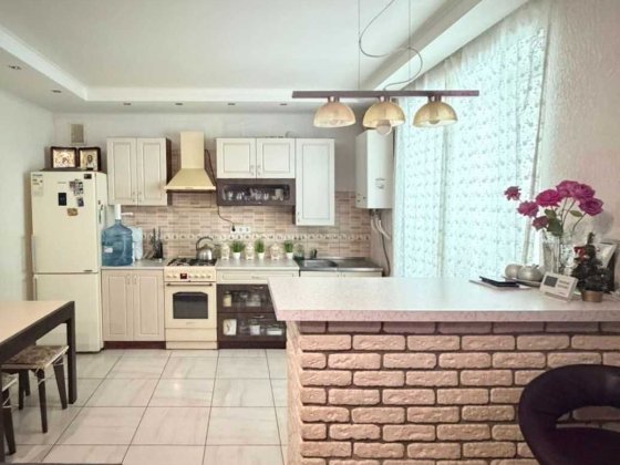 Продам 2-к квартиру ЖК "Перший парковий", Білогородка Білогородка
