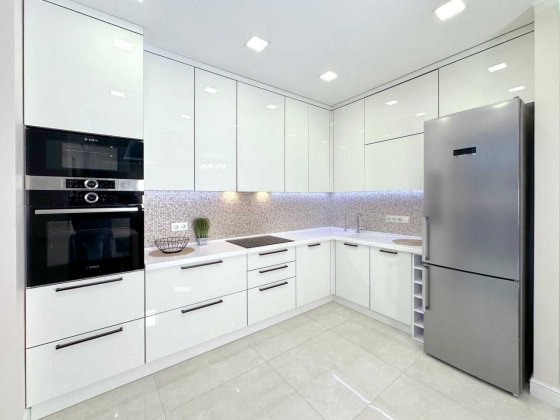 Простора 1-кімнатна квартира 71 м² з гардеробною в ЖК «Євромісто», Жулянська 2 - А Крюківщина
