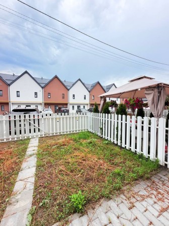 Продаж квартири 32м2 з власним подвірʼям 16м2 - фото 1