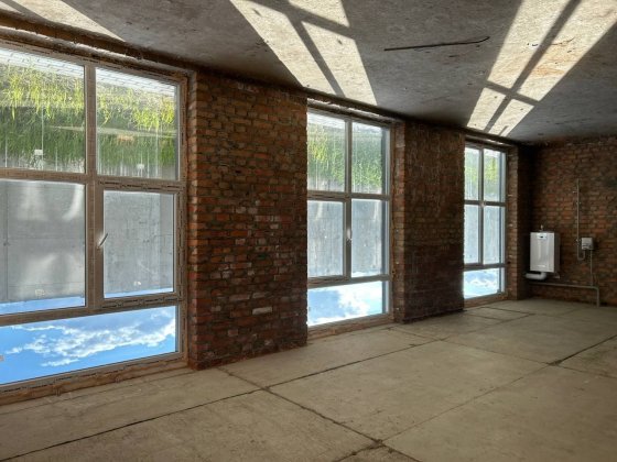 ЖК  Sanville Park. Продаж квартири з документами 59,7 м.кв з двориком Святопетровское