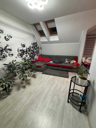 Продаж 4-х кімнатної квартири - фото 1