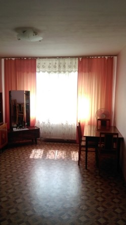 Продам Двухкомнатную квартиру в Корабельном районе (р-н Водолея) - фото 1