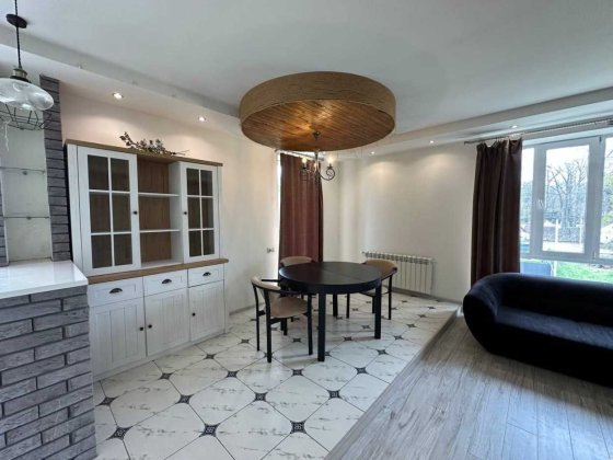 Продаж квартири 58м² з меблями та технікою. Євроремонт Ворзель