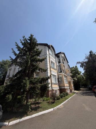Продаж 4-к кв 150 м2 село Вишеньки   КМ Золоче Набережна буд.7 - фото 1