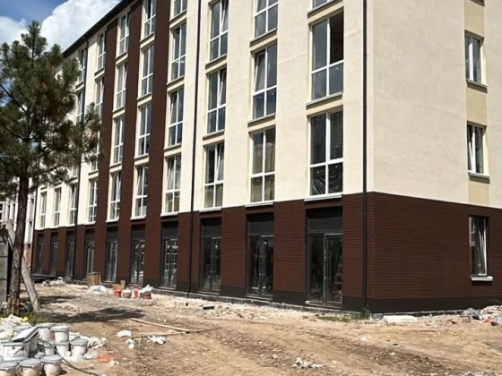 ЖК Sanville Park. Продаж однокімнатної квартири 43 м.кв з двориком Святопетровское
