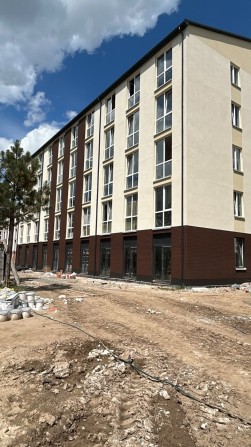 ЖК Sanville Park. Продаж однокімнатної квартири 43 м.кв з двориком - фото 1