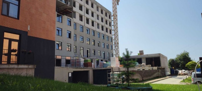 Продаж 1 кімнатної квартири в центрі Чабанів Перший внесок 5000 дол - фото 1