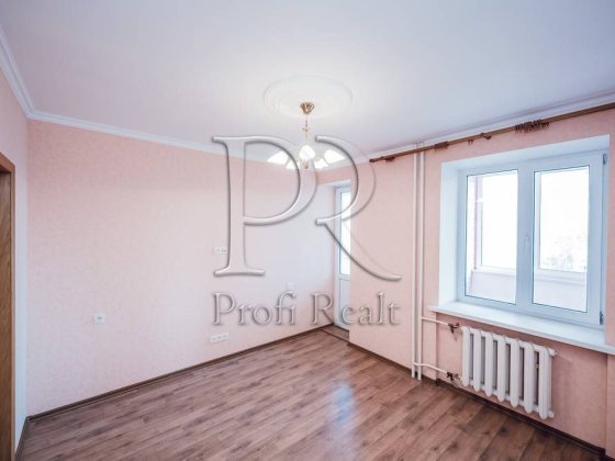 Продаж 2 кімн.квартири/Чабани/Теремки/Ремонт/держпрограми за адресою Чабани