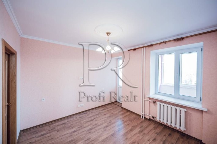 Продаж 2 кімн.квартири/Чабани/Теремки/Ремонт/держпрограми за адресою - фото 1