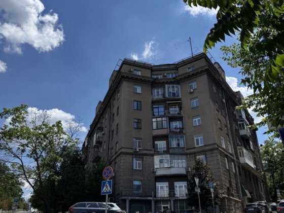 Продаж 3к квартири вул Гетьмана Скоропадського 25  Голосіївський район  Центер  м Університет Площа  Лесники