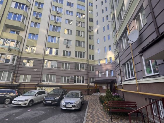 Продаж однокімнатноі квартири в Нових Петрівцях Нові Петрівці