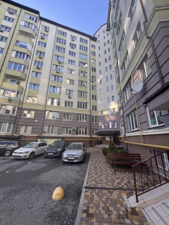 Продаж однокімнатноі квартири в Нових Петрівцях - фото 1