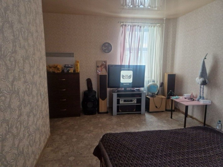 Продам 3-х кімнатну квартиру - фото 1