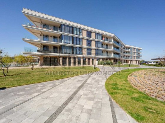 Продаж квартири  ЖК бізнес-класу Park Lake City / с. Підгірці Обухівський р-н / БЕЗ РЕМОНТУ Подгорцы