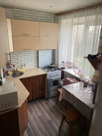 Продам 2-х кімнатну квартиру - фото 1