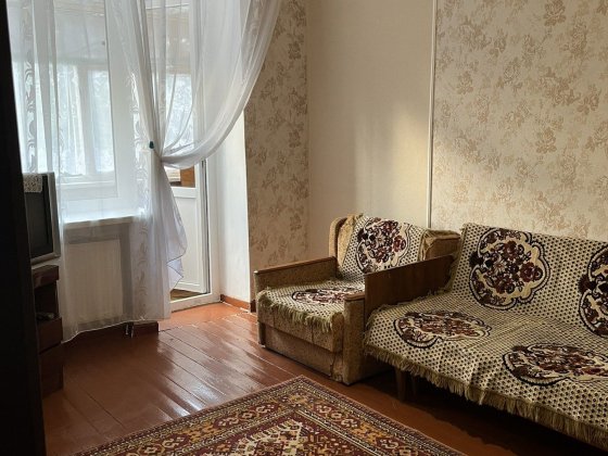 Продам 1-но кімнатну квартиру в  місті Узин. Узин