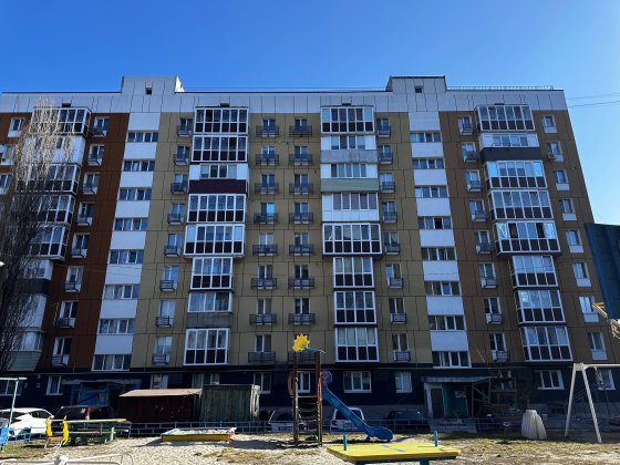 Двокімнатна квартира 50 кв.м. з ремонтом в центрі  міста Бородянка Бородянка