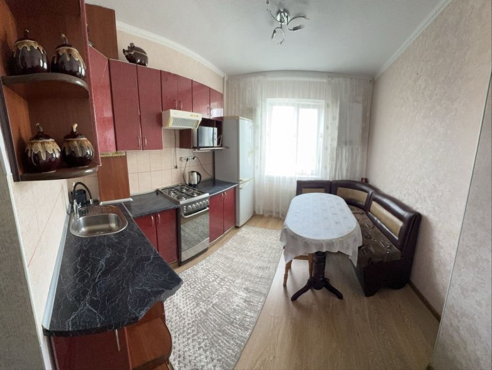 Продам 3кімнатну квартиру Макарів Киівська обл - фото 1