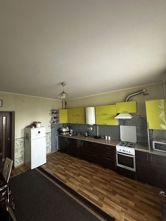 Продаж 3-х кімнатної квартири смт. Глеваха - фото 1
