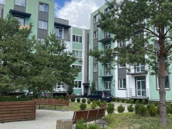 Продам 1к.квартиру з ремонтом 40квм. ЖК Амстердам клубний центр Білогородки ЖК Білий шоколад Гнатовка