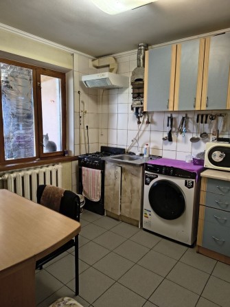 Продам 2к квартиру в Княжичах - фото 1