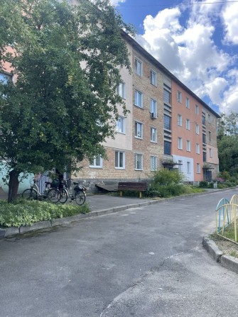 БЕЗ КОМІСІЇ Продаж 1-к квартири під ремонт с. Тарасівка - фото 1
