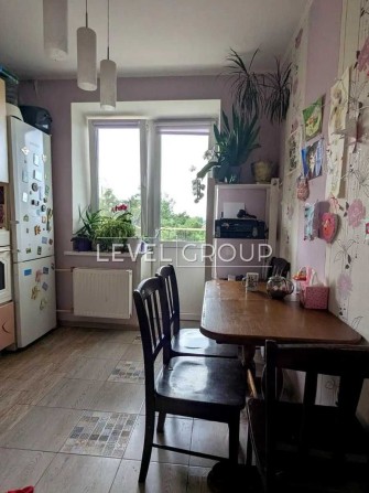 Продаєтья 1 кімнатна квартира в с Чайки, Валерія Лобановського 24 - фото 1