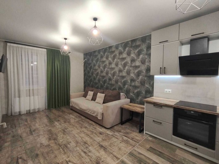 Продаж 2к квартири з ремонтом вул. Метрологічна. Кришталеві джерела - фото 1
