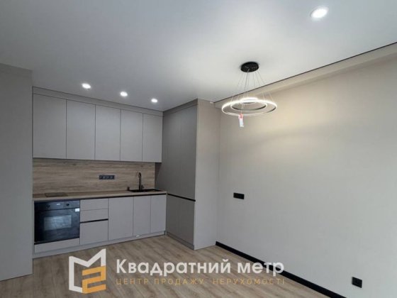 Продаж 1-кімнатної квартири в ЖК Оксфорд, с. Чайки  | з ремонтом, меблями та технікою