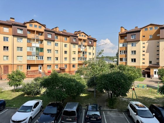 Продаж 1-кімнатної квартири в ЖК «Сімейне містечко »