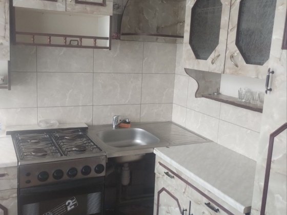 Продам  в центрі міста квартиру Долинская