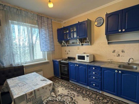 Продаж 4-х кімнатної квартири Долинская
