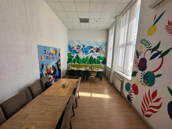 ОРЕНДА – приміщення 1-го поверху, площею 228,0 кв.м. м. Борислав Борислав