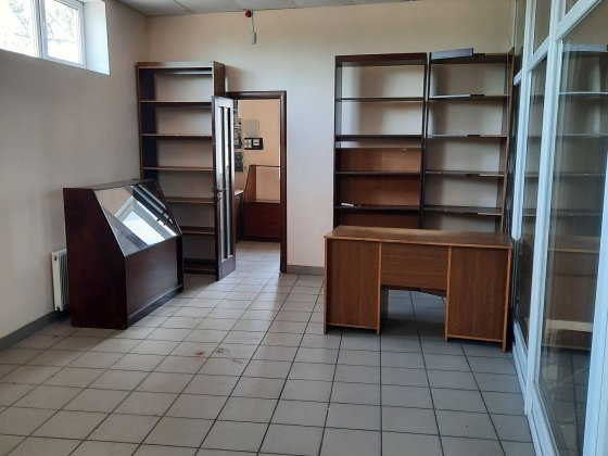 Помещение под офис,магазин в центре.