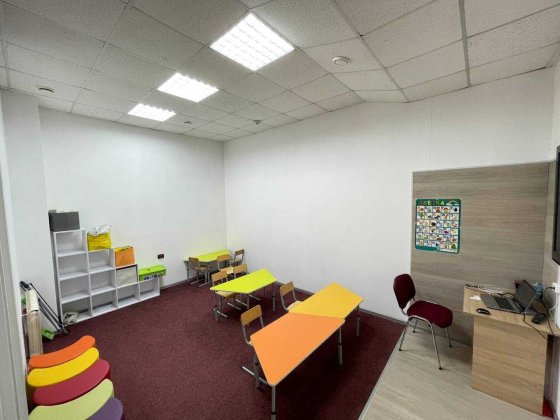 Оренда  приміщення для дитячого бізнесу (50 м.кв) Каменское