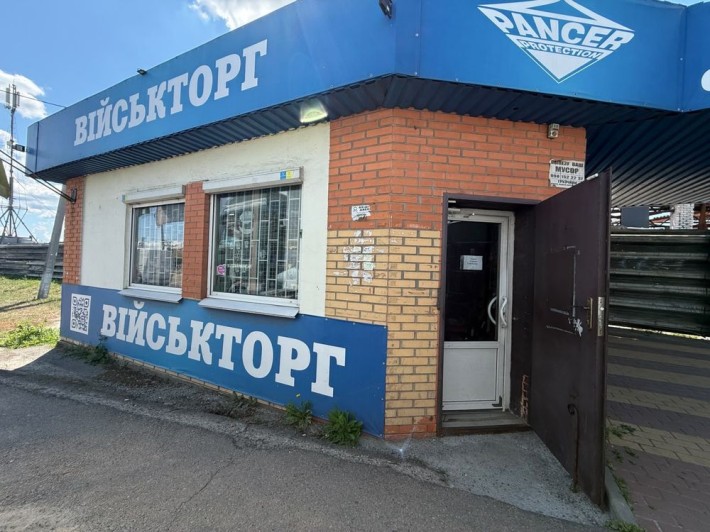 Оренда 32 м² фасад на трасі Київ-Буча в Гостомелі (зупинка) - фото 1