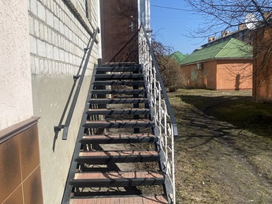 Продаж  офісного приміщення