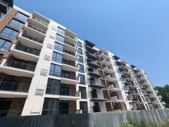 Продаж1-кімнатнатної квартири 44м2 у ЖК Auroom Forest Винники