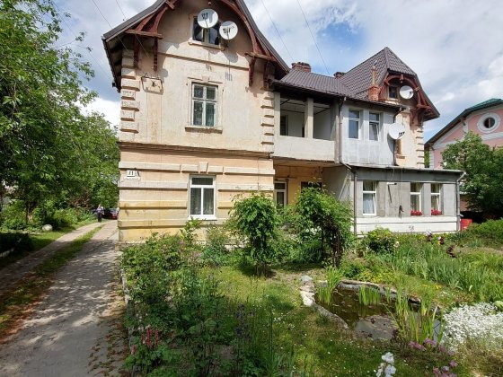 Продаж 3-ної квартири м. Винники,  вул. Галицька Винники