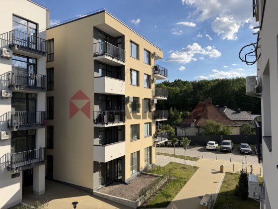 Продаж 3-кім. квартири ВИГЛЯД НА СОСНОВИЙ ЛІС Грінвуд 4 Брюховичі