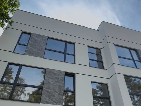 Продаж 2 кім квартири у Брюховичах.БЕЗ КОМІСІЇ.