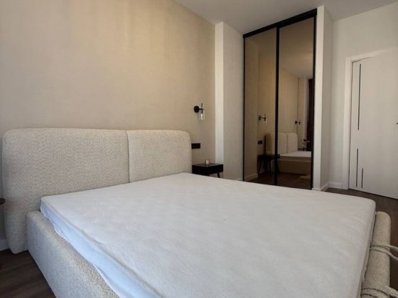 Продаж сучасної 2-кімнатної квартири з кухнею-вітальнею в ЖК Avalon Holiday Сокільники