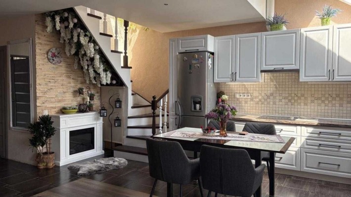 Продаж 2 кімнатної квартири, Винники, Євроремонт - фото 1