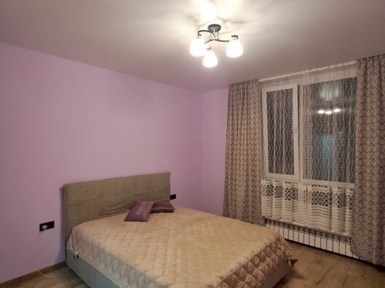 Продам 1 кімнатну нову квартиру. Ремонт. Меблі. Городок.Львів. Власник Городок
